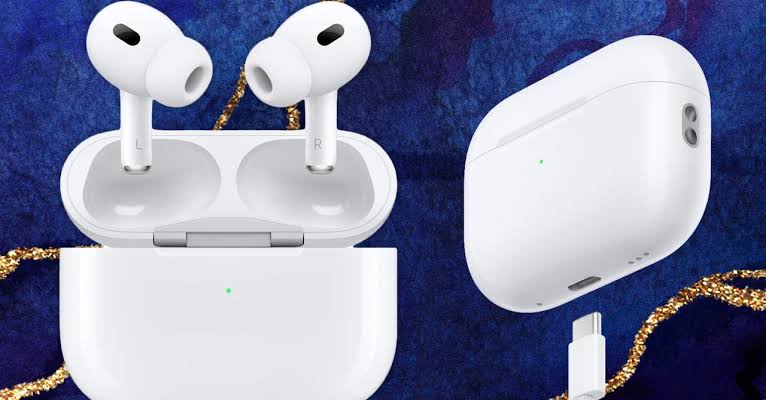 Black Airpods Pro 2